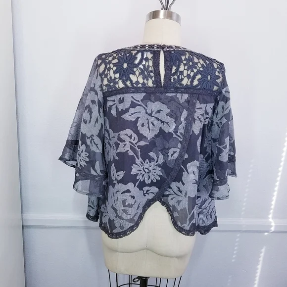 Esley | Floral Flare Top + Lace, Gray Small - Picture 2 of 11